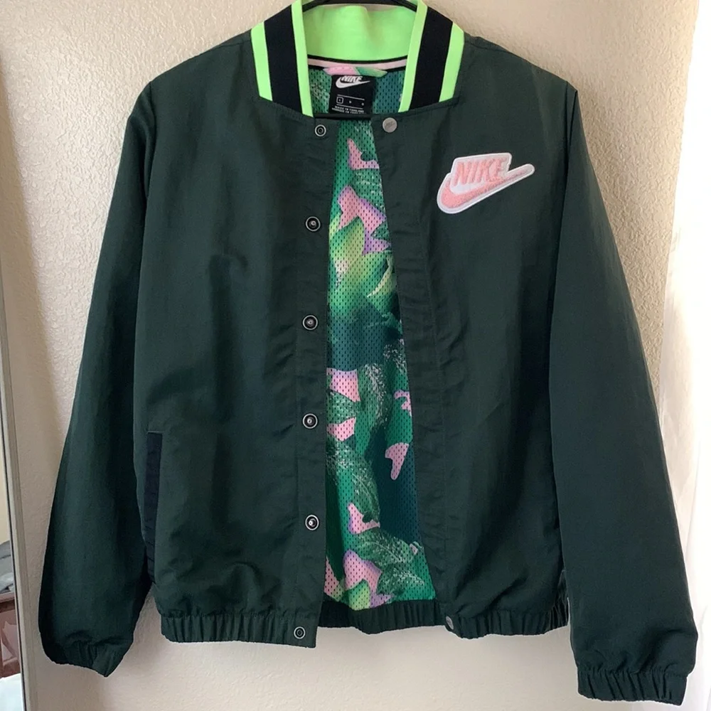Nike® Sportswear Hoopfly Jacket Size Large